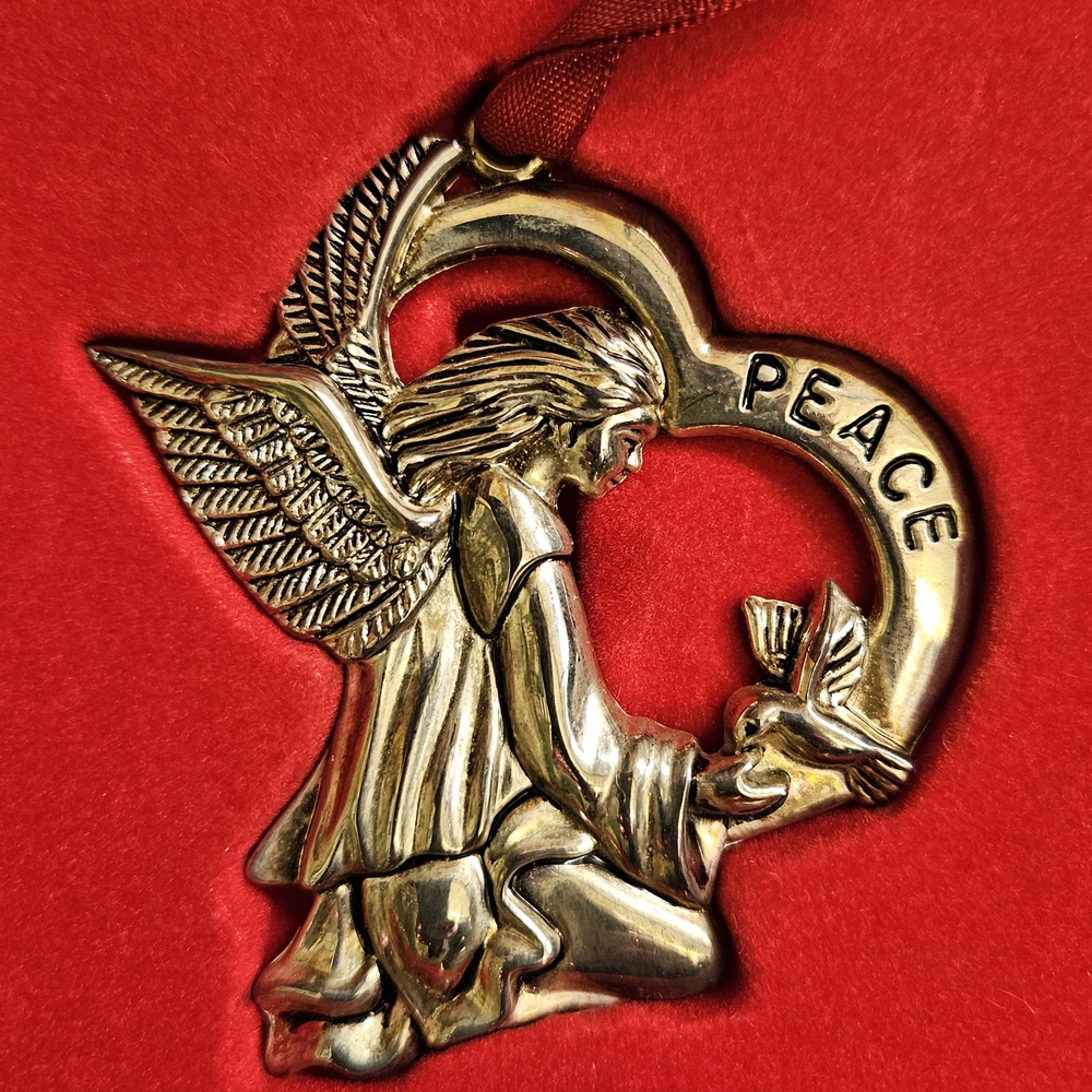 Gorham Holiday Angel Ornament Set